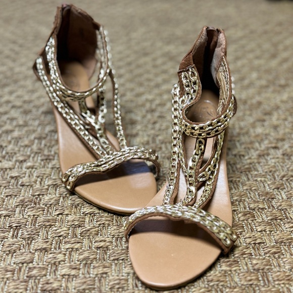 Open Toe Sandal w/Gold Chain Straps and Cork Wedge Heels - Picture 2 of 6